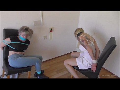 ❤️ Verslaafd / vastgebonden en de mond gesnoerd / jonkvrouw in nood Just porno at us nl.eviewporn.ru